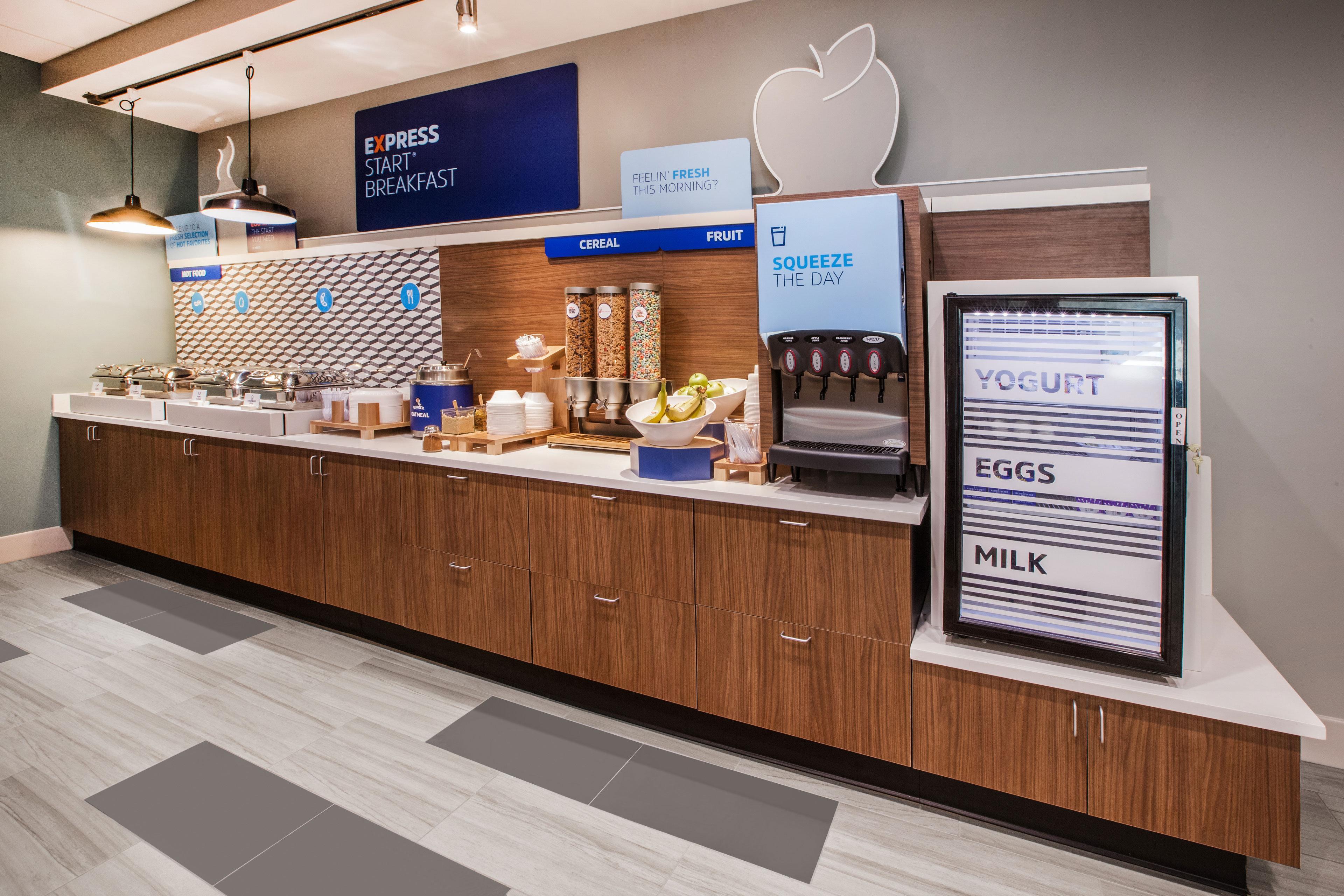 Holiday Inn Express Hotel & Suites Ames By Ihg Eksteriør billede