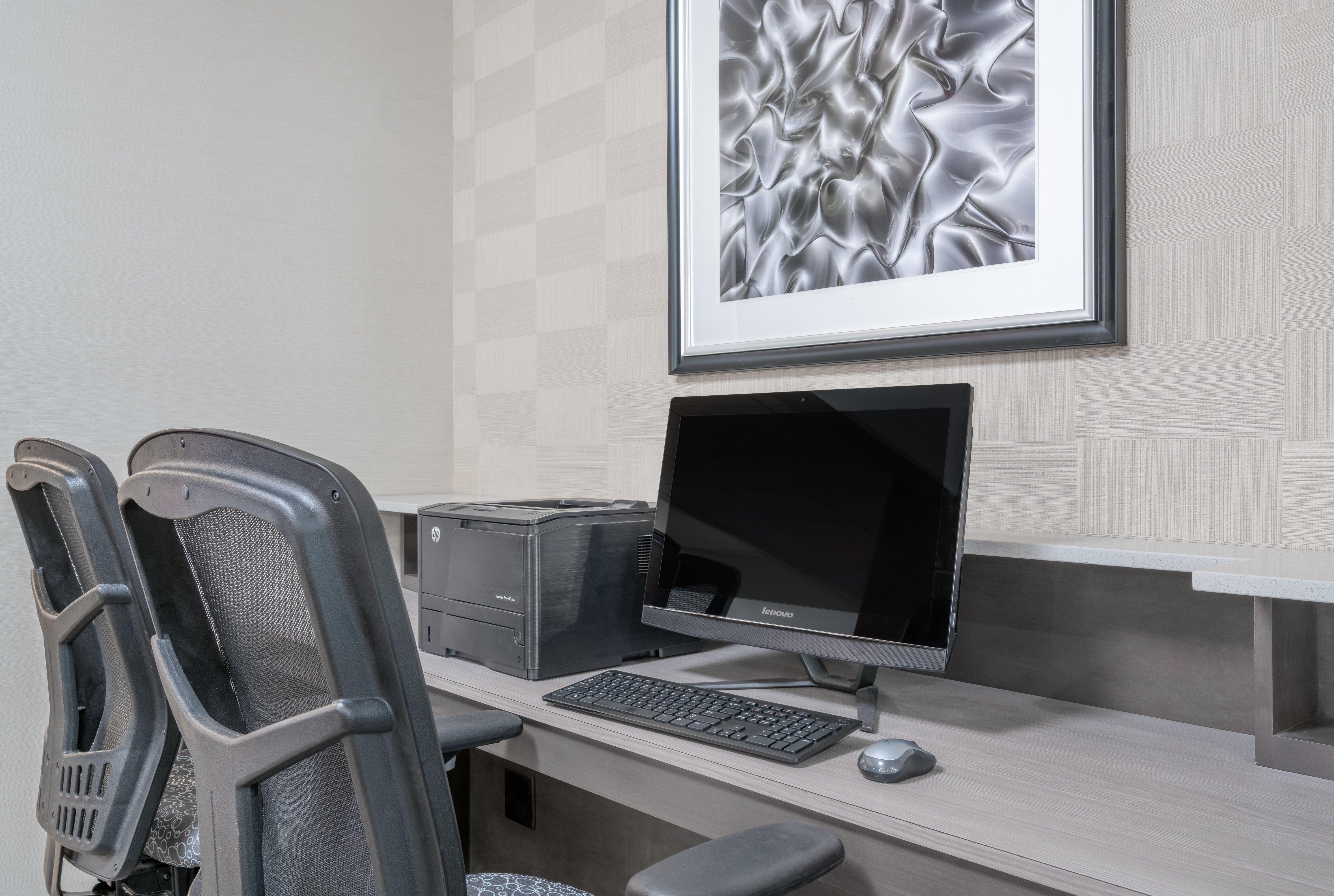 Holiday Inn Express Hotel & Suites Ames By Ihg Eksteriør billede