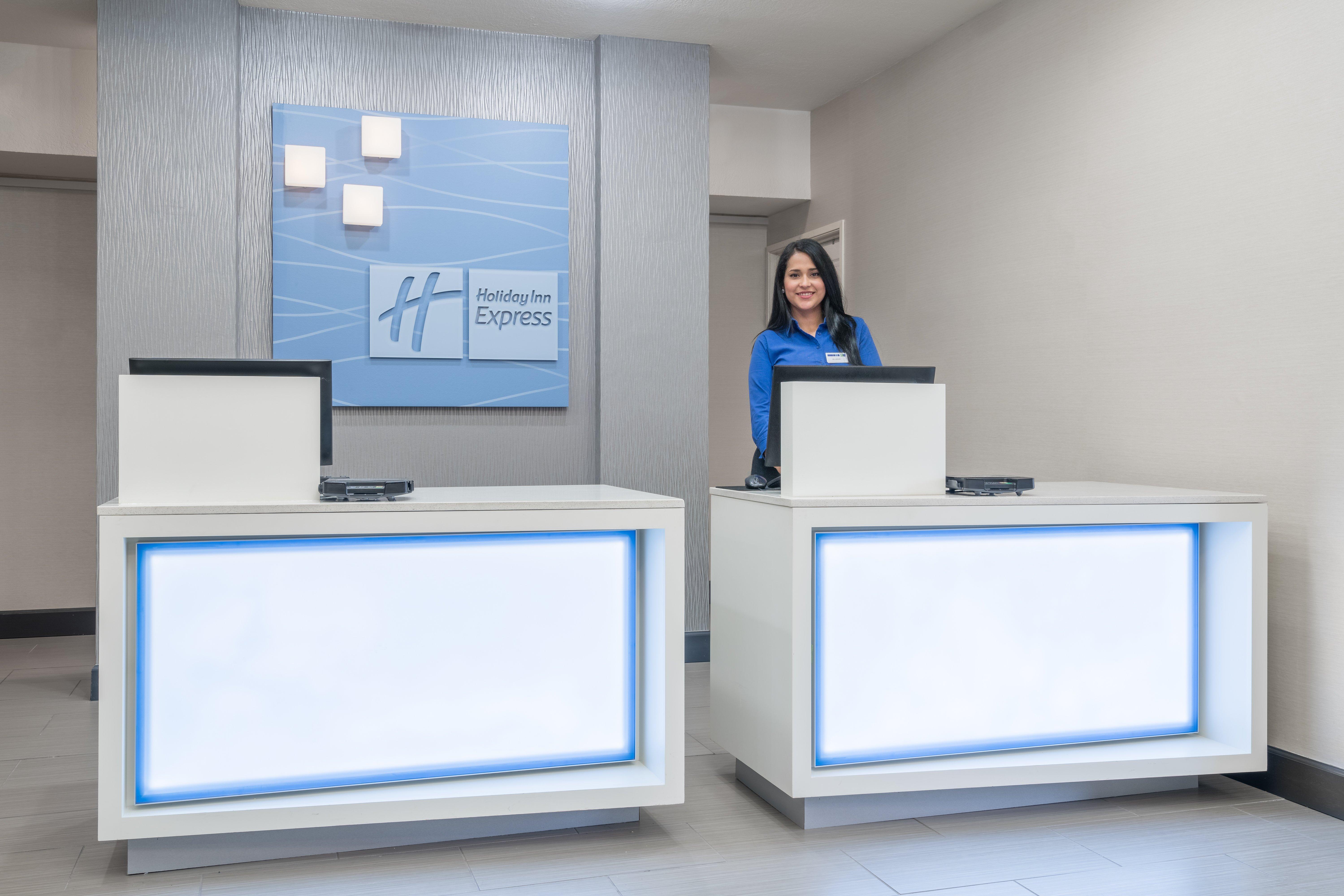 Holiday Inn Express Hotel & Suites Ames By Ihg Eksteriør billede