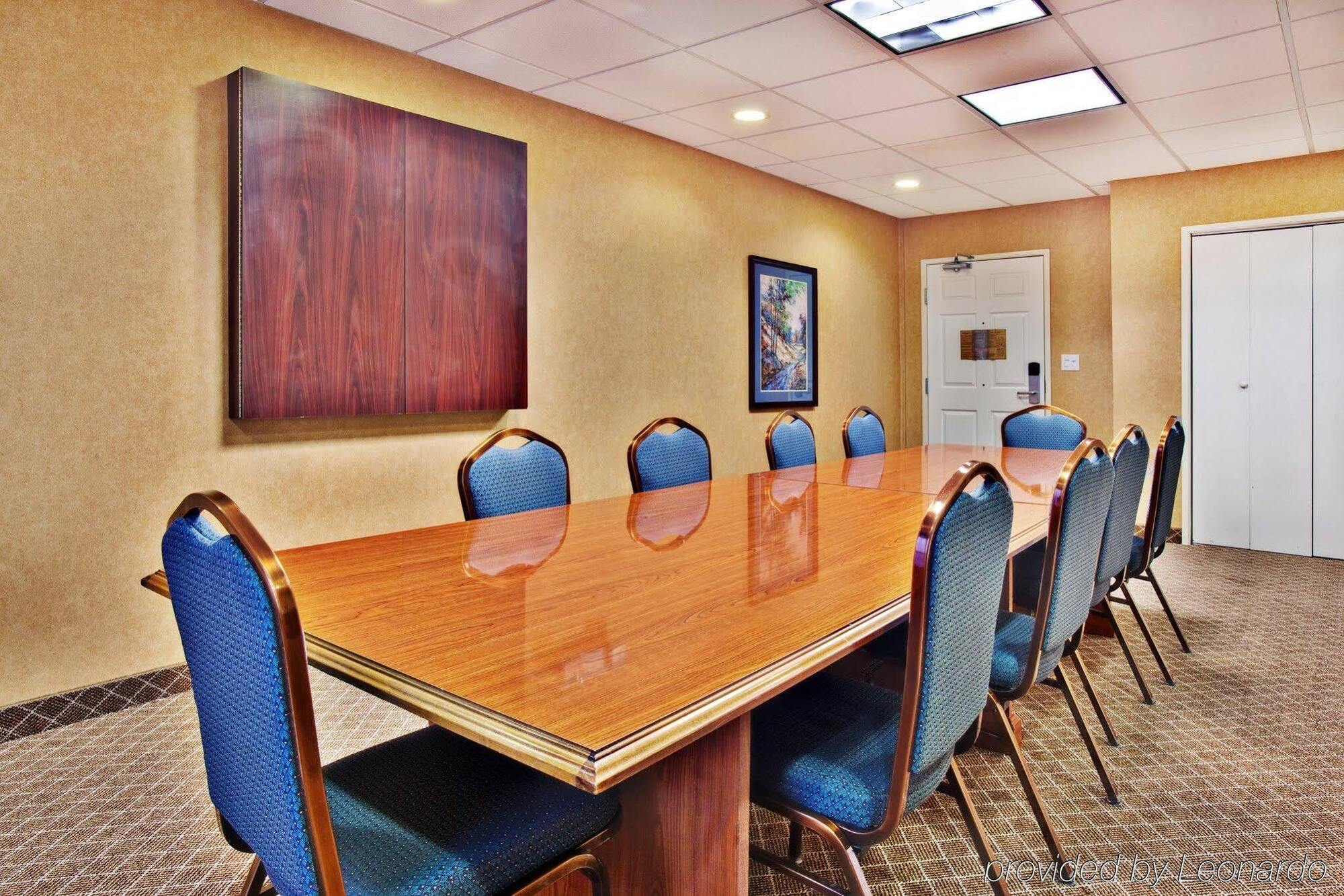 Holiday Inn Express Hotel & Suites Ames By Ihg Eksteriør billede