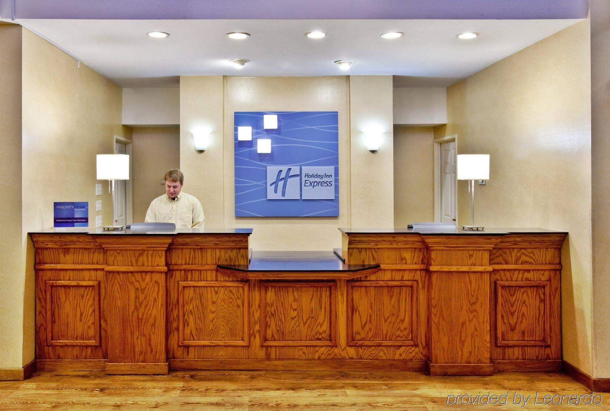 Holiday Inn Express Hotel & Suites Ames By Ihg Eksteriør billede